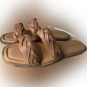 Chelsea & Violet, Braided Leather Sandals , sz 10